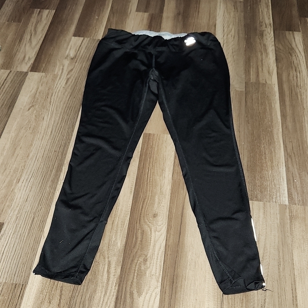 UMBRO Yoga Pants/ Leggings Black with White Umbro Logo Size Large Vintage